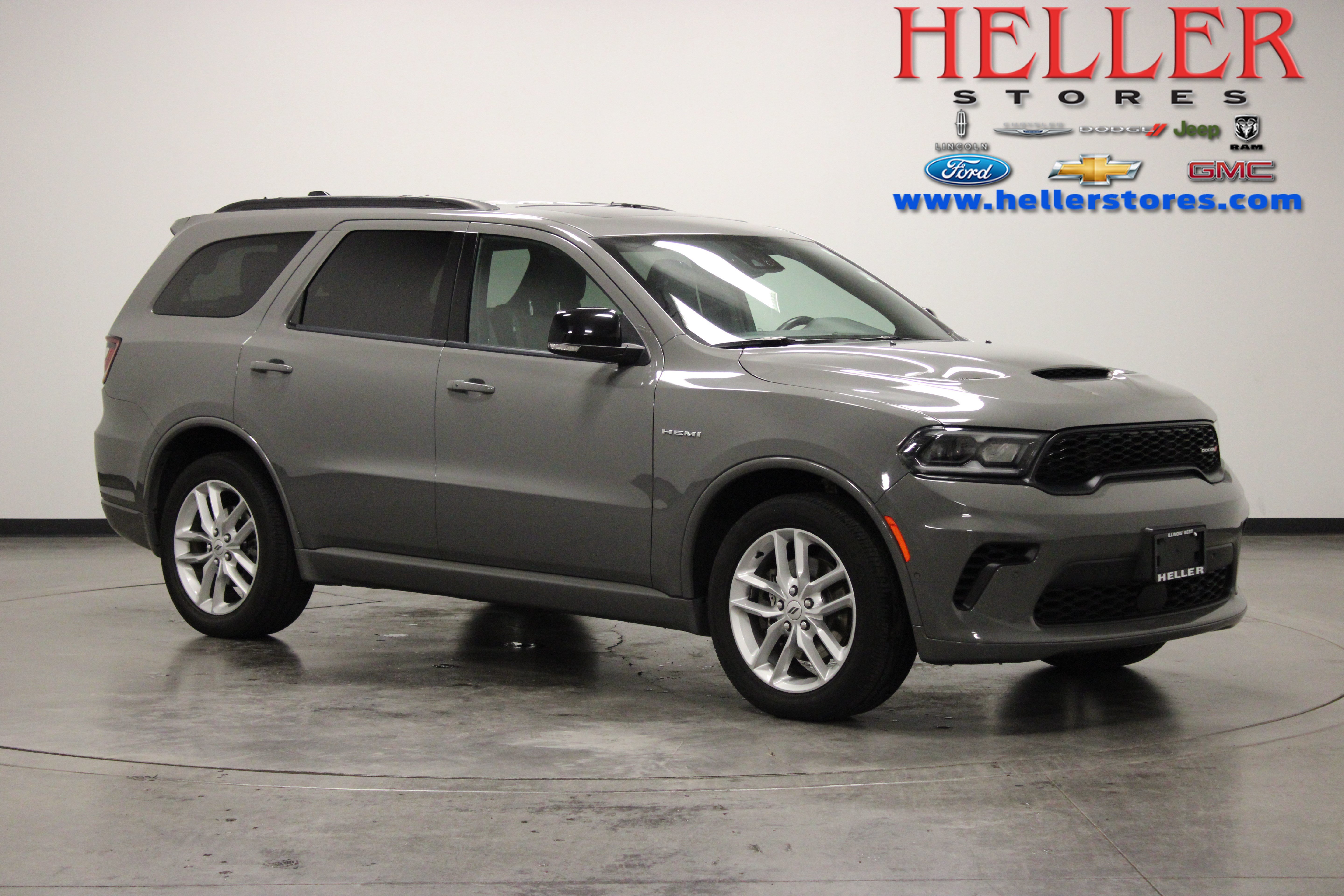 Used 2025 Dodge Durango R/T AWD/4WD image 1
