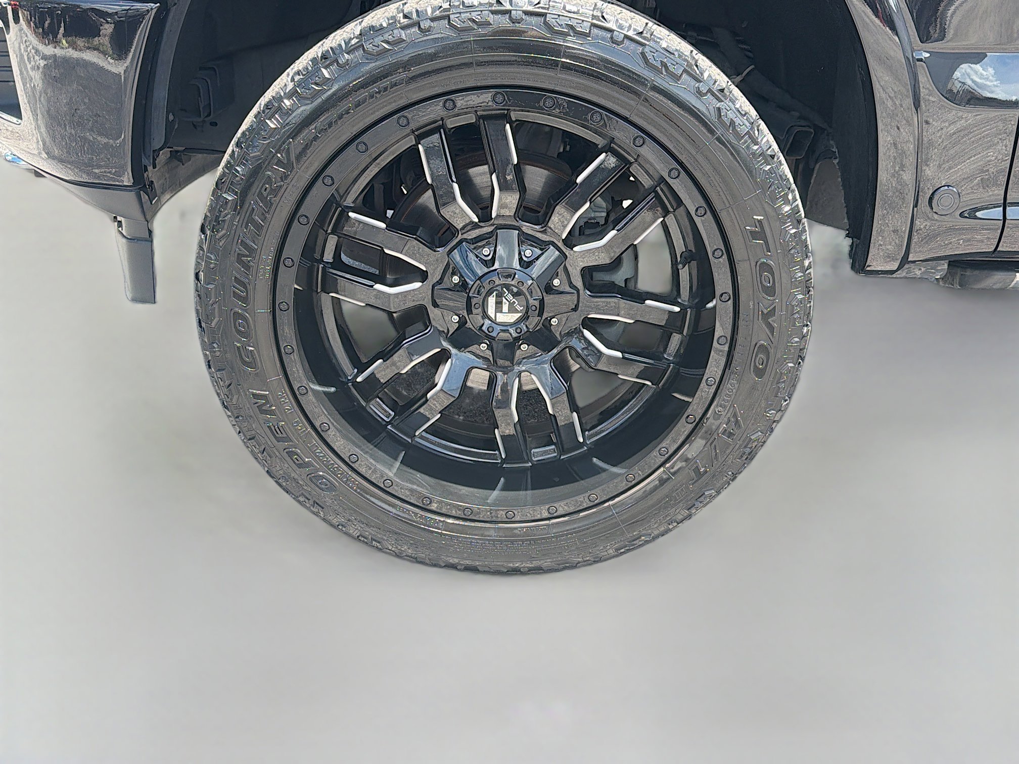 Used 2019 Ford F150 Platinum w/ Equipment Group 701A Luxury AWD/4WD image 40