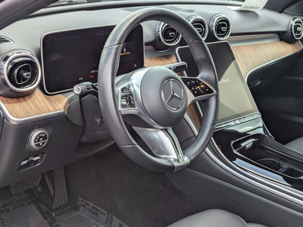 Used 2025 Mercedes-Benz C 300 4MATIC Sedan image 14