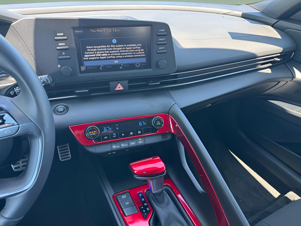 Certified 2025 Hyundai Elantra Sport FWD image 27