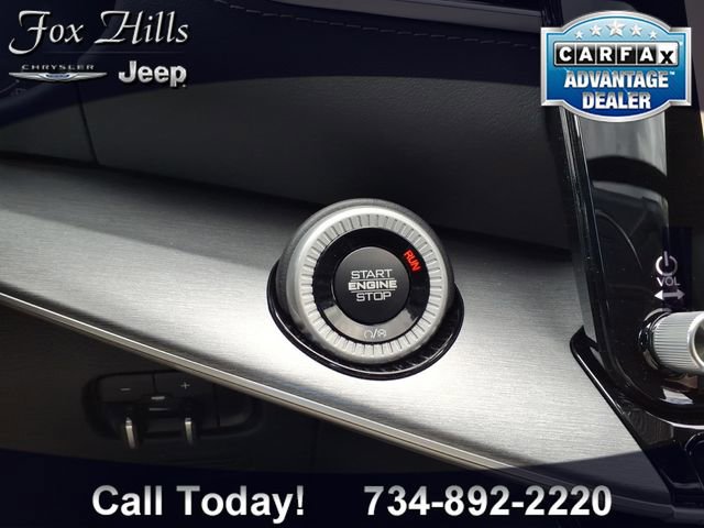 New 2026 Jeep Grand Wagoneer L Limited AWD/4WD image 25