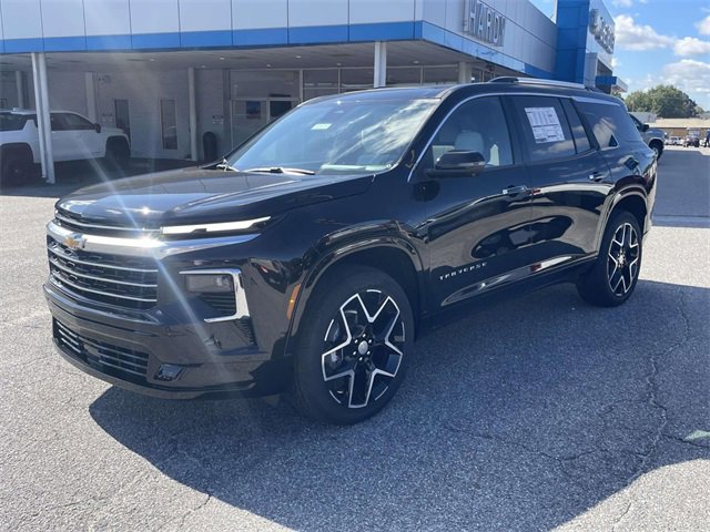 New 2026 Chevrolet Traverse High Country image 3