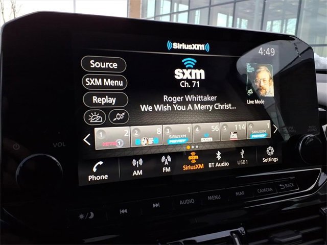 New 2025 Nissan Pathfinder SL image 11