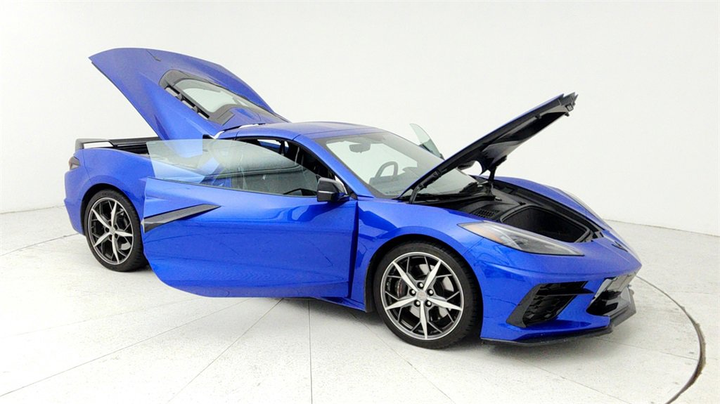 Used 2021 Chevrolet Corvette Stingray w/ Z51 Performance Package image 13