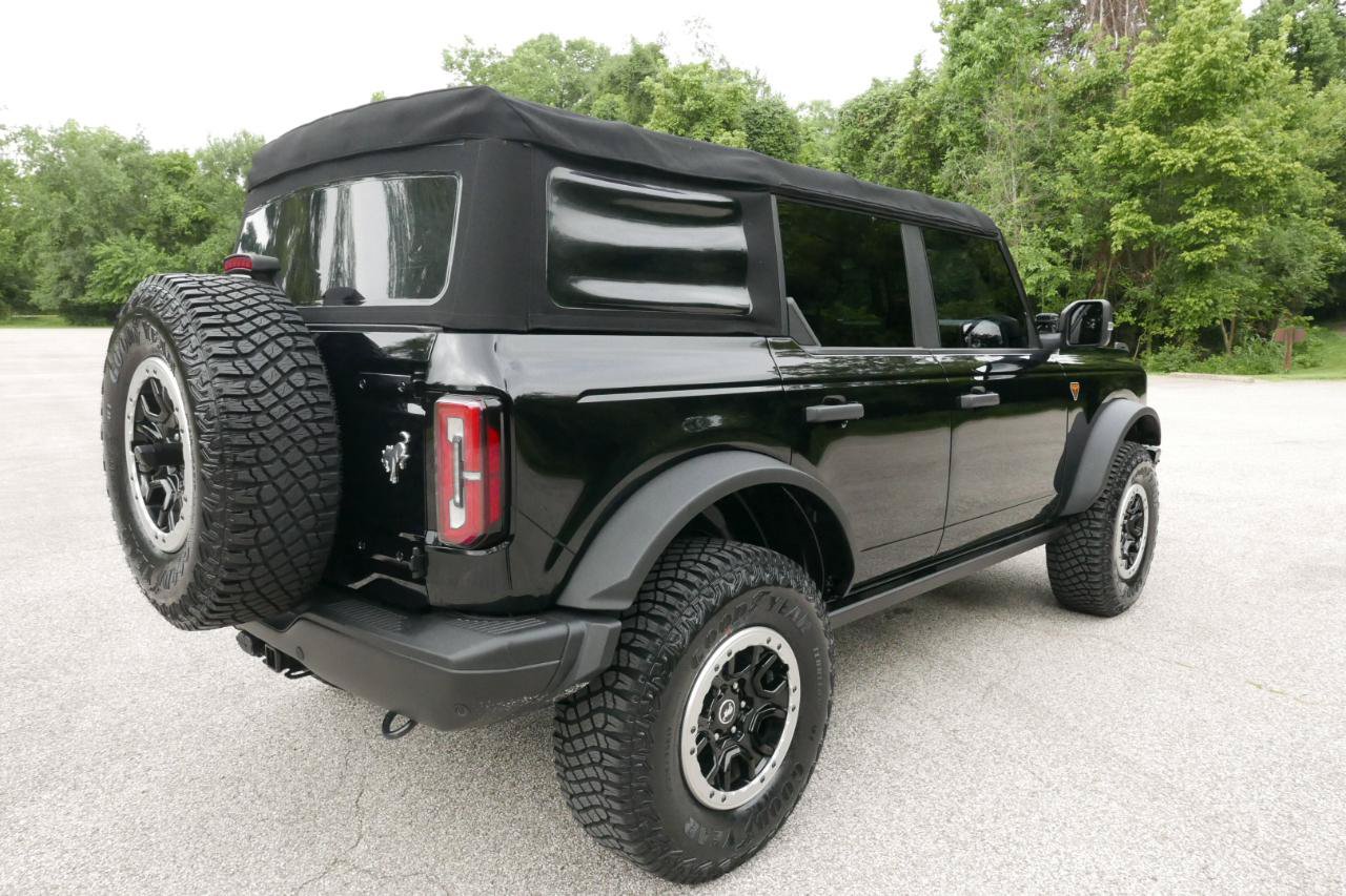 Used 2021 Ford Bronco Badlands AWD/4WD image 6