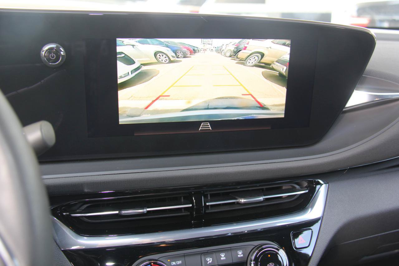 Used 2026 Buick Envista Sport Touring w/ Convenience I Package FWD image 18
