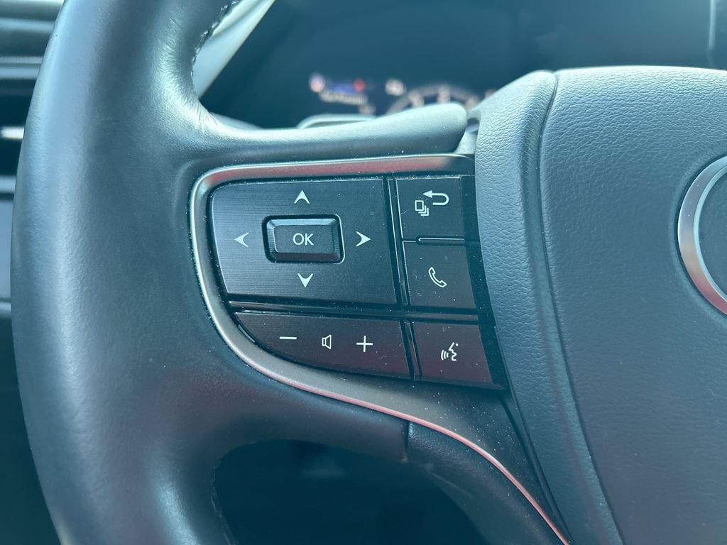 Used 2024 Lexus ES 350 w/ Premium Package FWD image 35