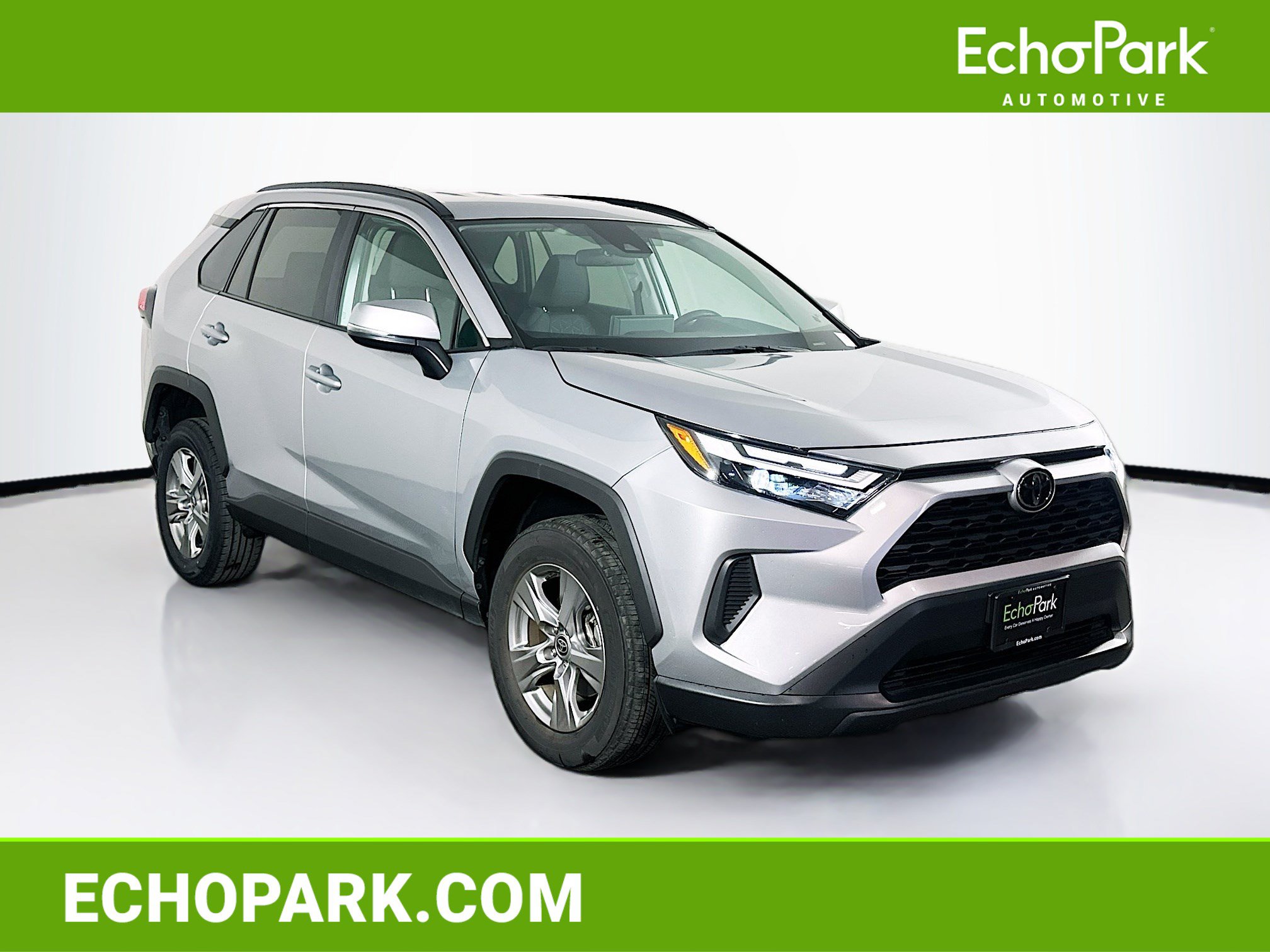 Used 2025 Toyota RAV4 XLE