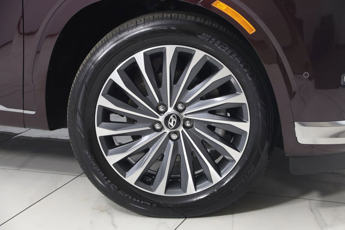 Used 2024 Hyundai Palisade Calligraphy AWD/4WD image 21