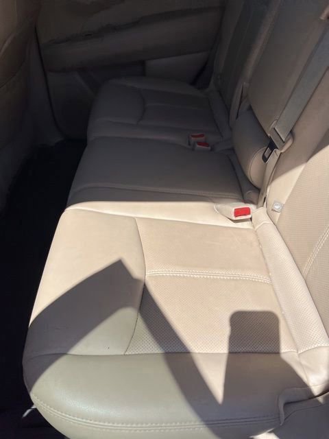 Used 2016 Nissan Pathfinder Platinum AWD/4WD image 11