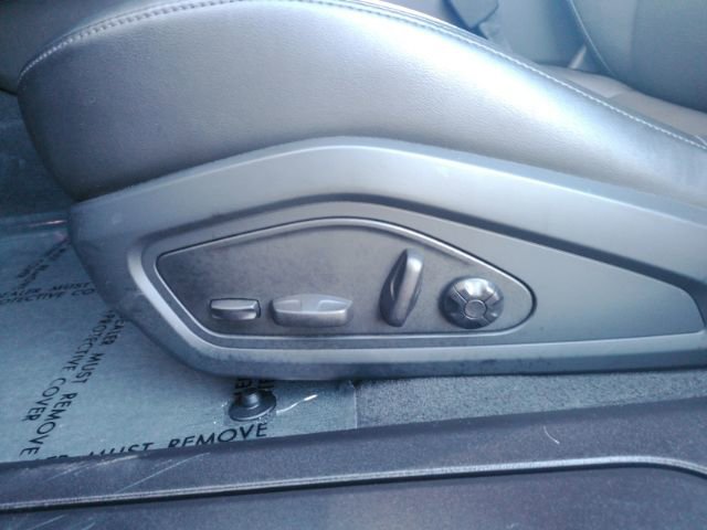 Used 2023 Porsche Taycan image 13