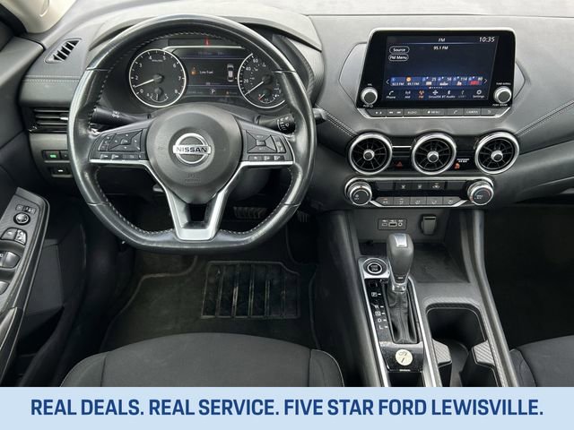 Used 2022 Nissan Sentra SV image 12