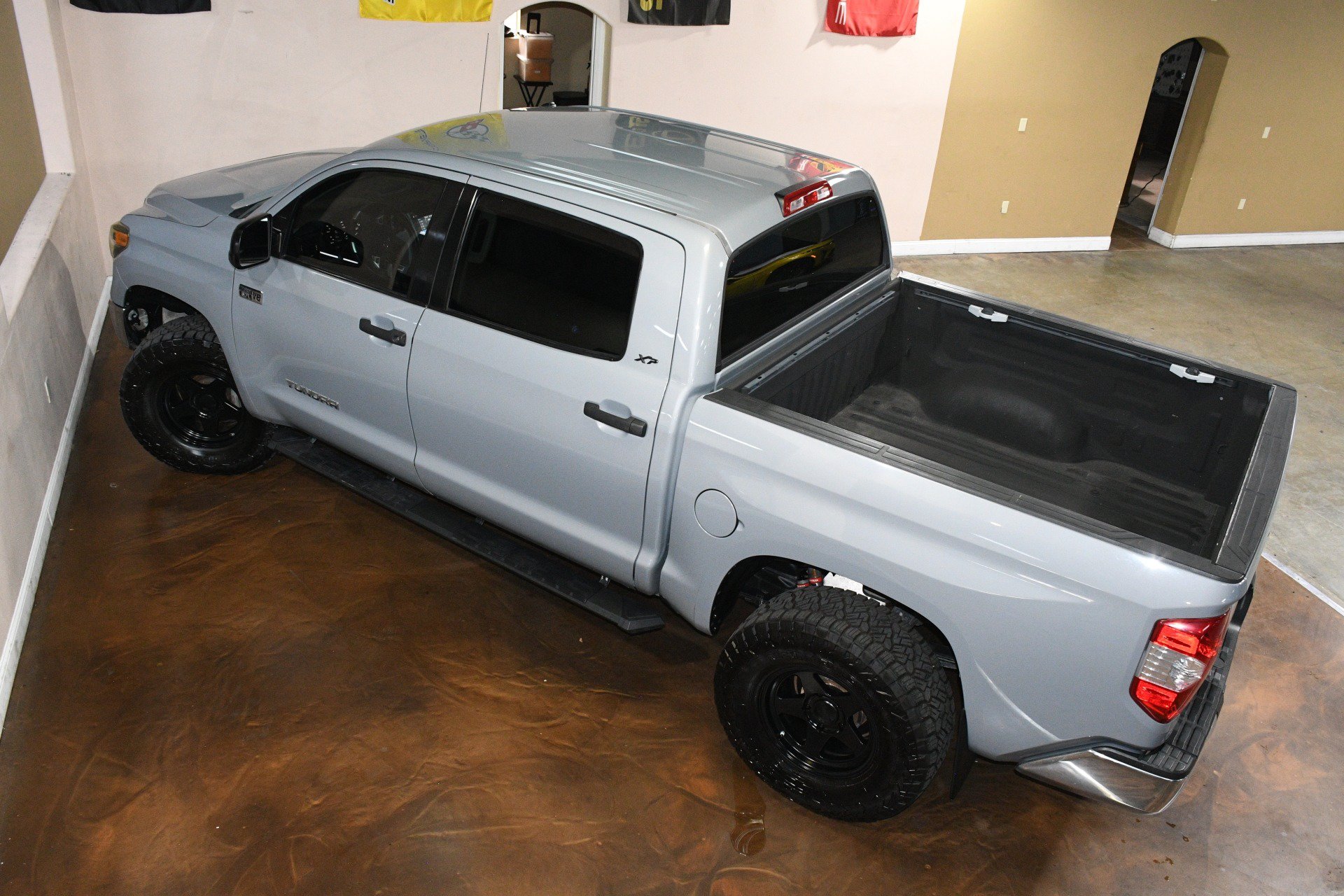Used 2019 Toyota Tundra SR5 w/ SR5 Upgrade Package AWD/4WD image 76