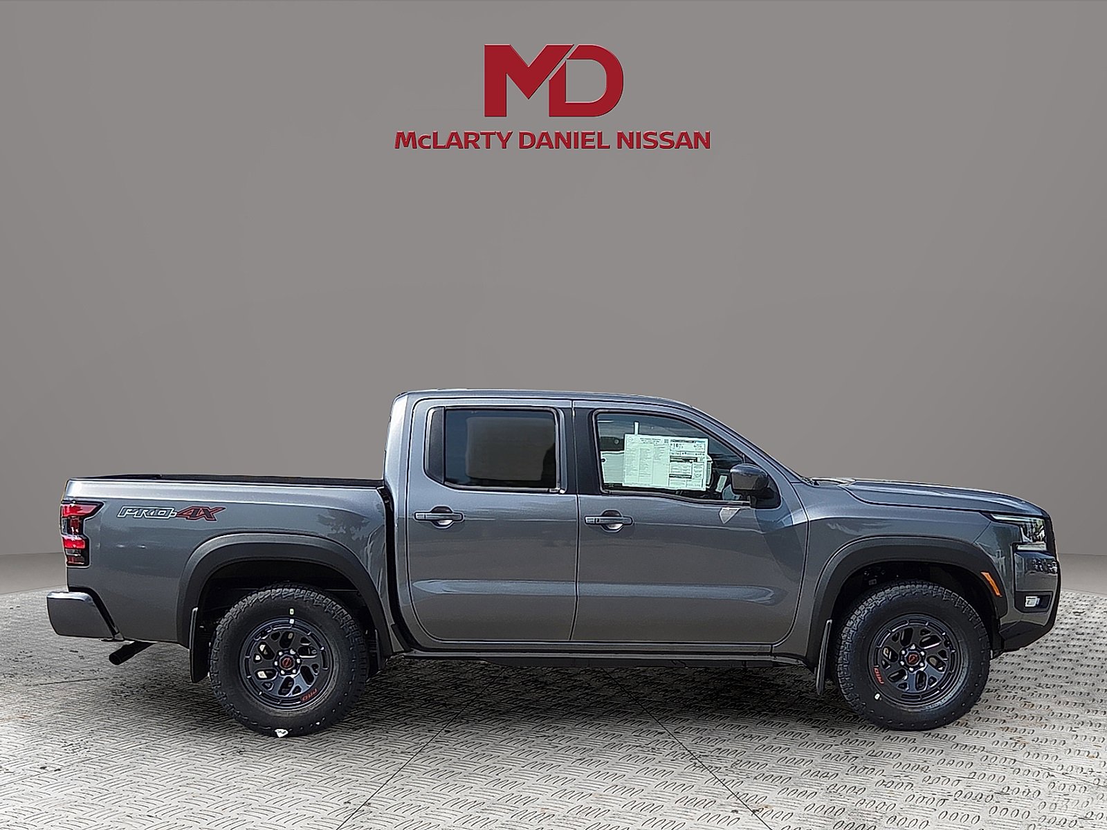New 2026 Nissan Frontier PRO-4X w/ Pro-4x Convenience Package image 6