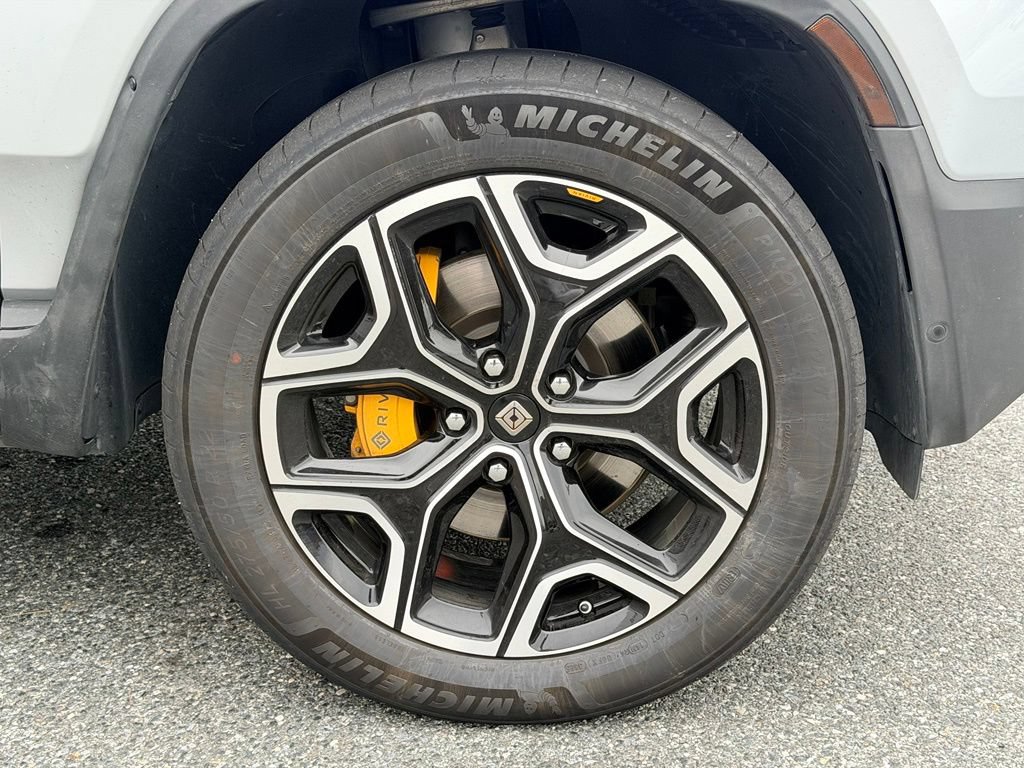 Used 2023 Rivian R1T Launch Edition AWD/4WD image 25