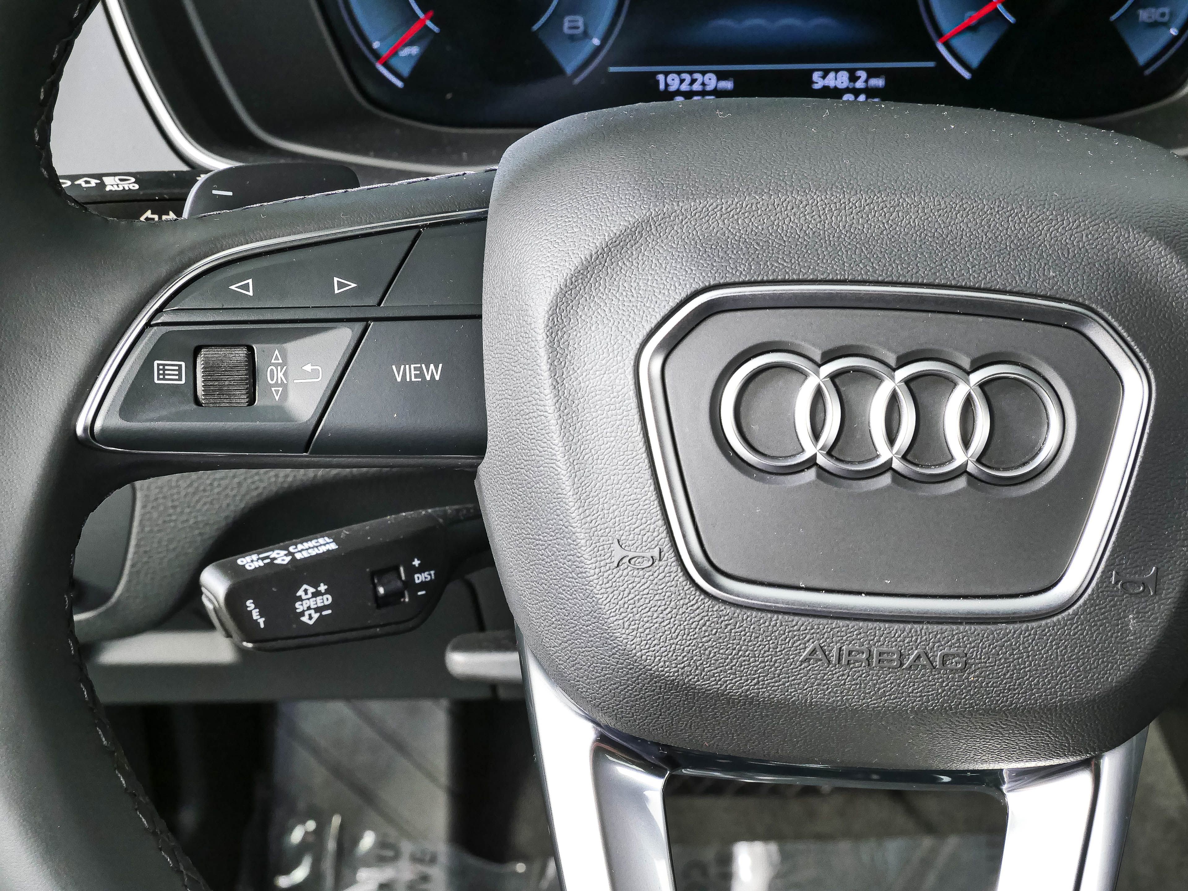 Used 2024 Audi Q5 2.0T Premium w/ Summer of Audi Package AWD/4WD image 10