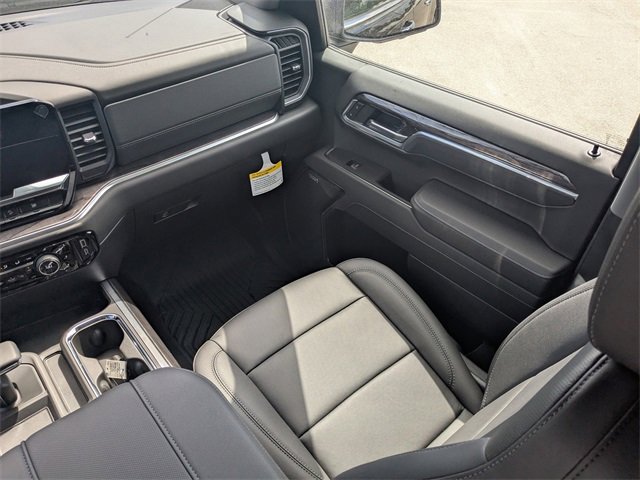 New 2026 Chevrolet Silverado 1500 LTZ image 18