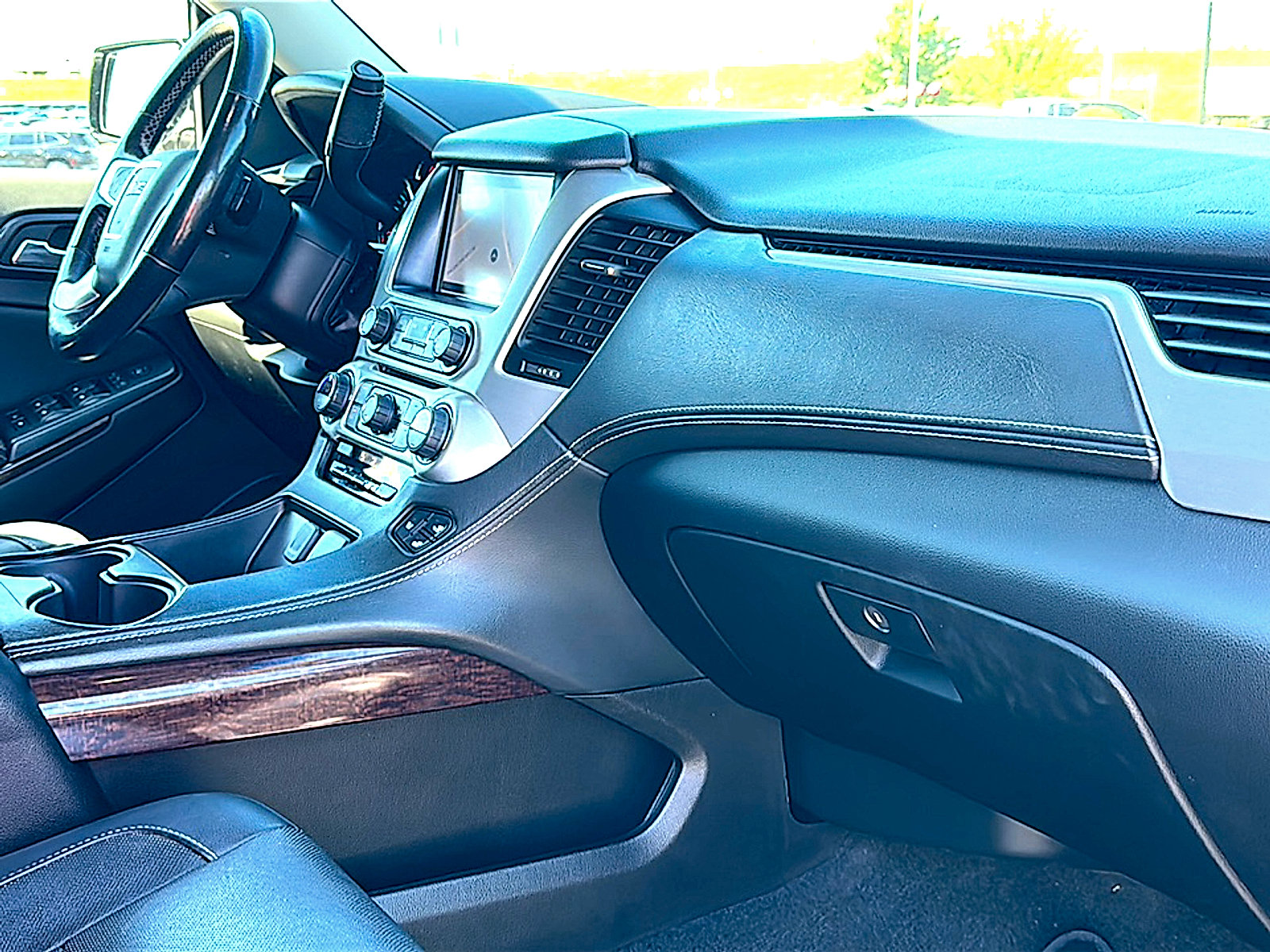 Used 2018 GMC Yukon XL SLT w/ Premium Edition RWD image 26