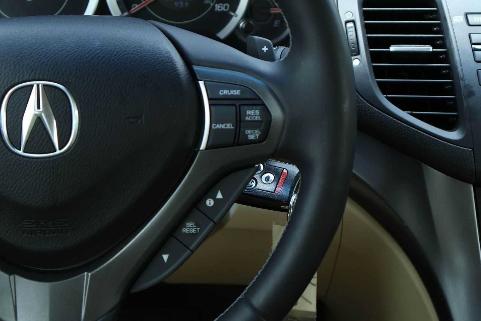 Used 2013 Acura TSX Sedan FWD image 23