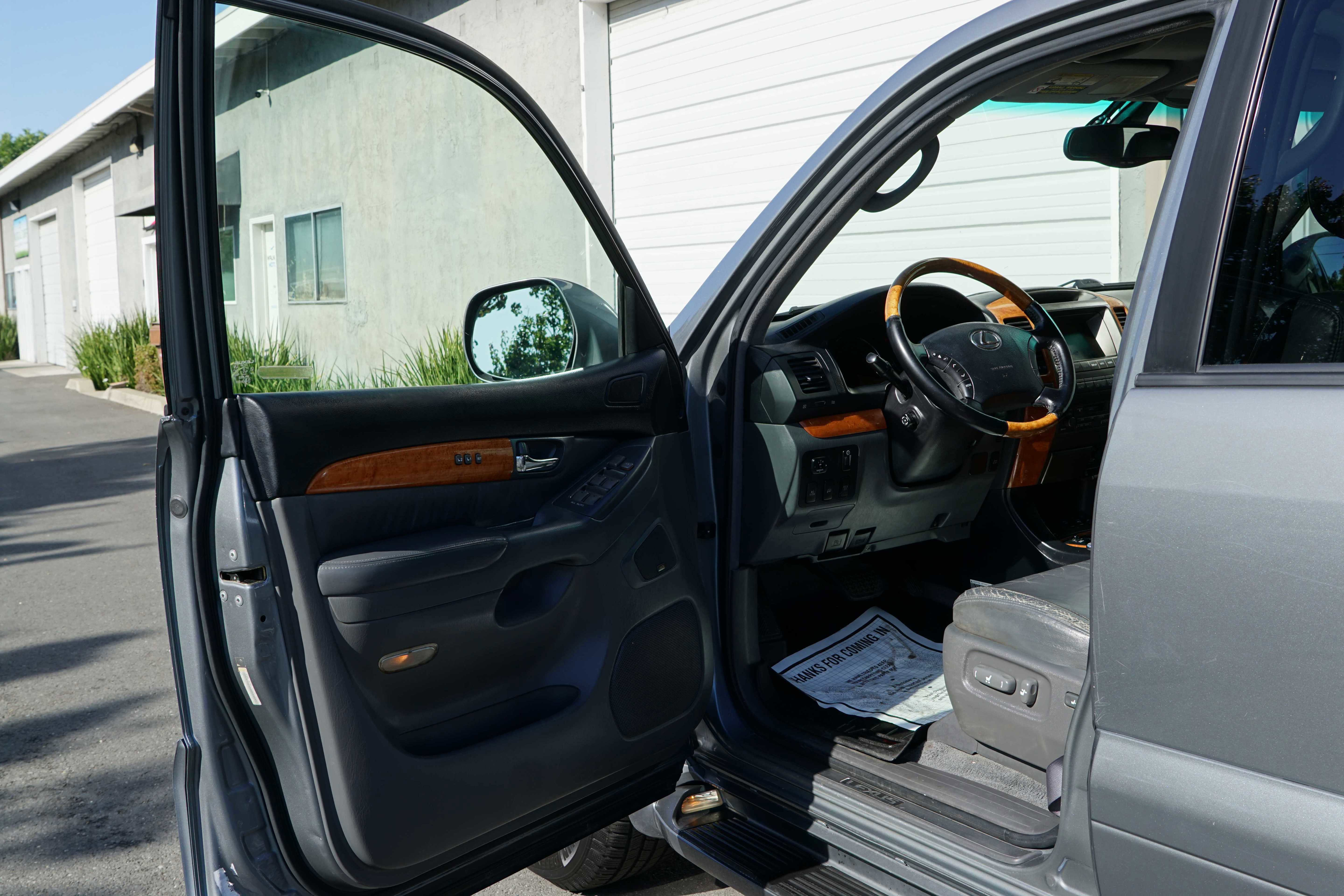 Used 2004 Lexus GX 470 AWD/4WD image 36