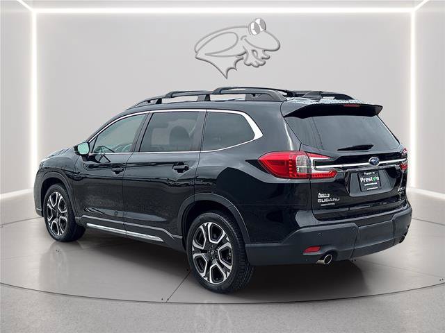 Used 2024 Subaru Ascent Limited AWD/4WD image 3