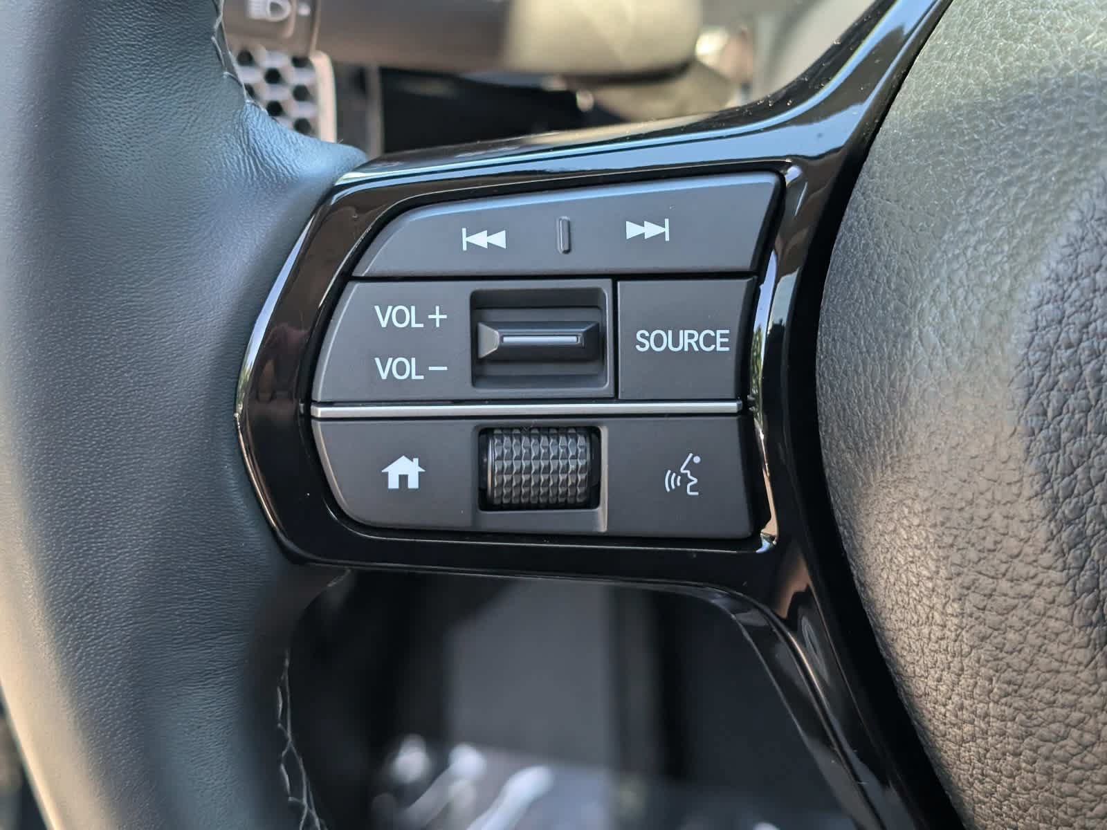 Certified 2024 Honda Civic EX-L image 21
