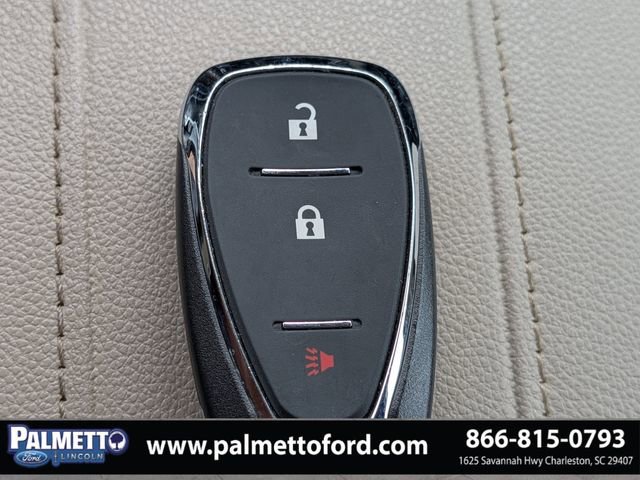 Used 2023 Chevrolet Traverse LS FWD image 27