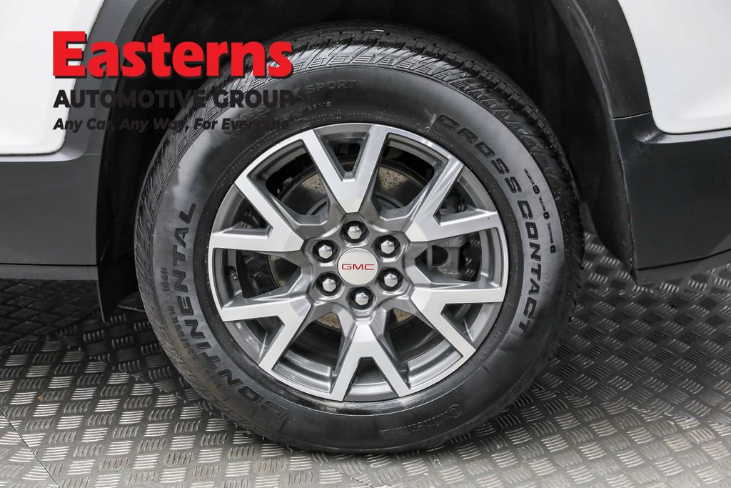 Used 2022 GMC Acadia SLE image 8