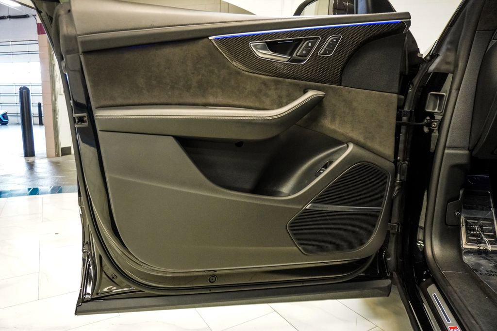 Used 2021 Audi SQ8 Prestige w/ Prestige Package image 22