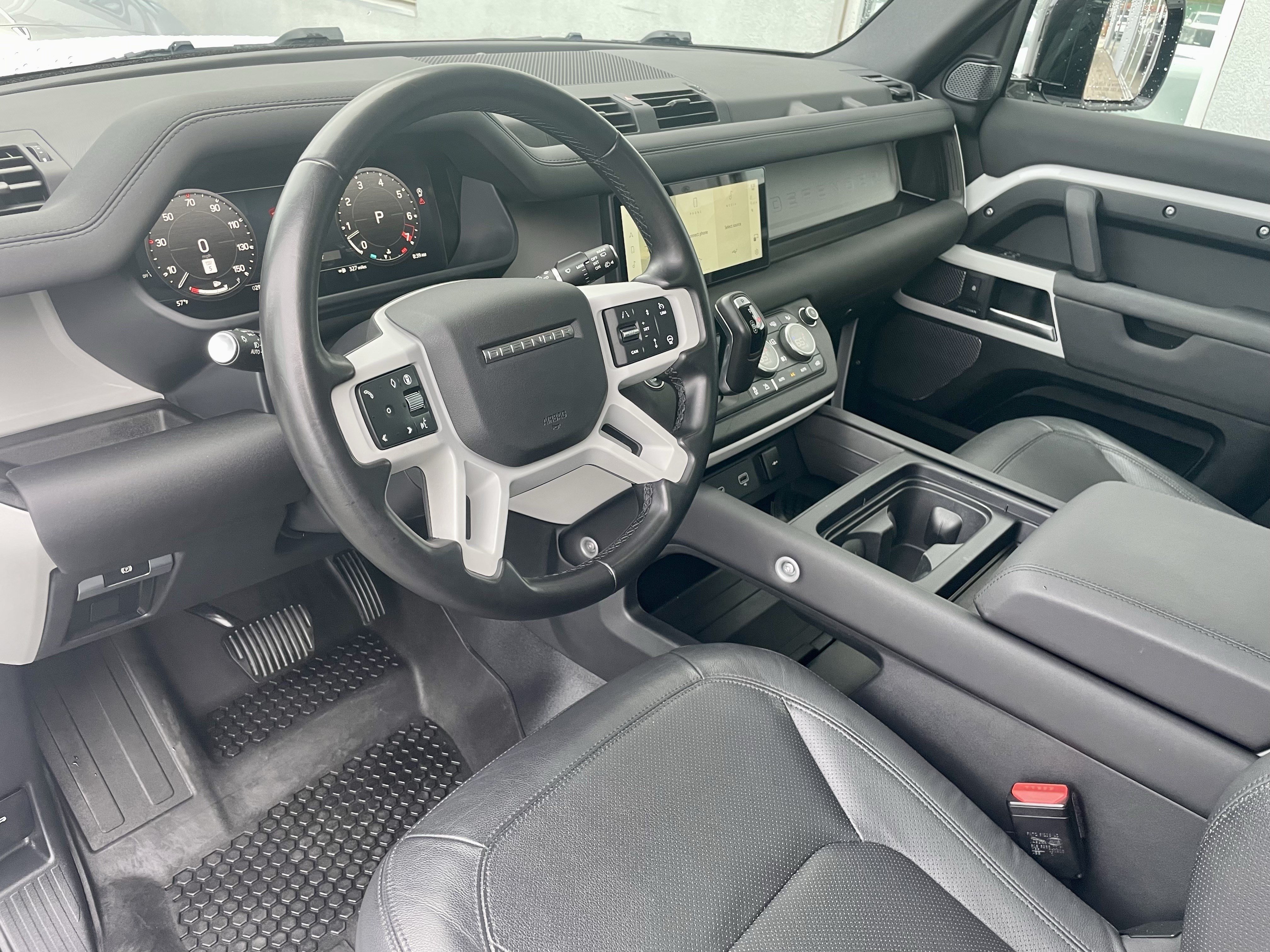 Used 2024 Land Rover Defender 110 S AWD/4WD image 13