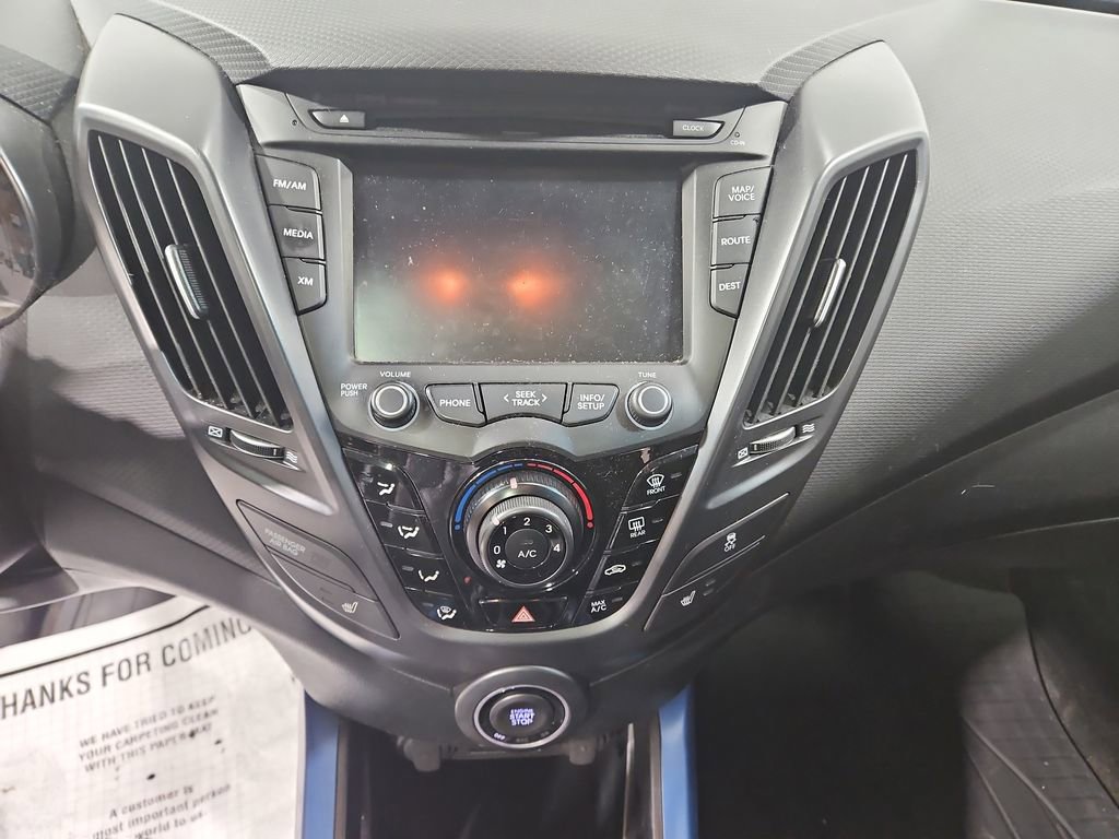 Used 2013 Hyundai Veloster Turbo w/ Ultimate Pkg image 19