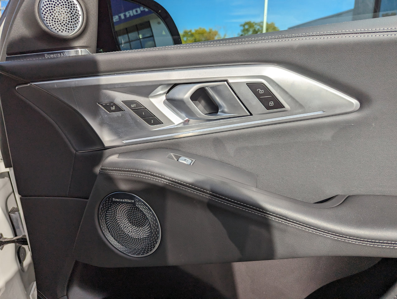 Used 2025 BMW XM Sports Activity Vehicle image 34