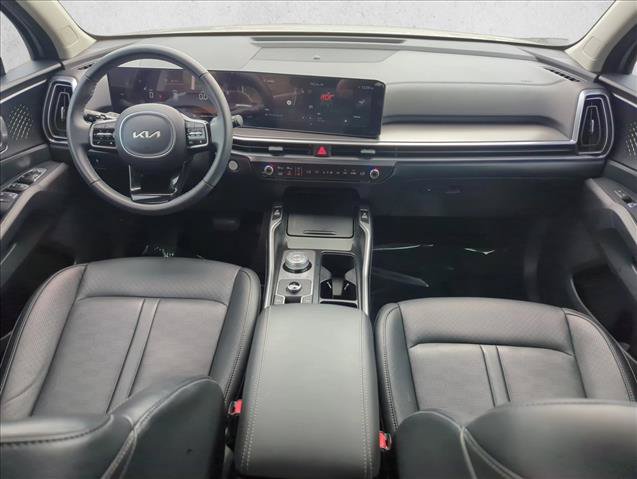 Used 2025 Kia Sorento EX AWD/4WD image 21