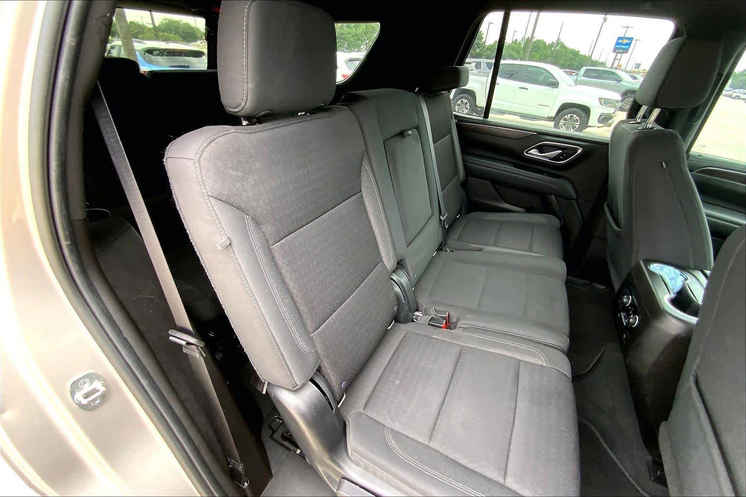 Used 2021 Chevrolet Tahoe LS RWD image 18