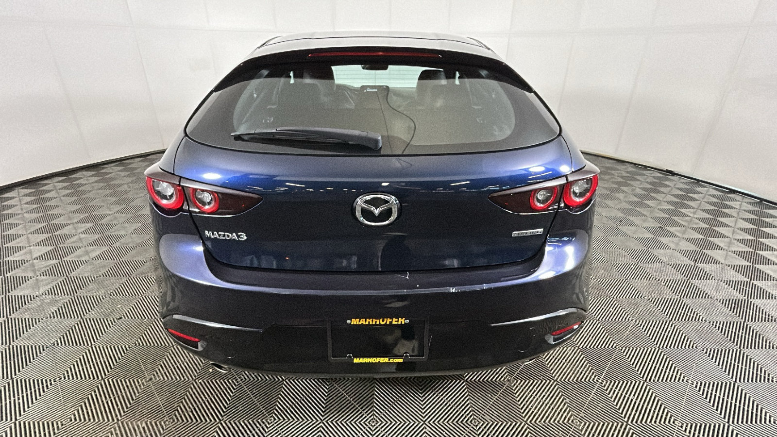 Used 2024 MAZDA MAZDA3 s FWD image 4