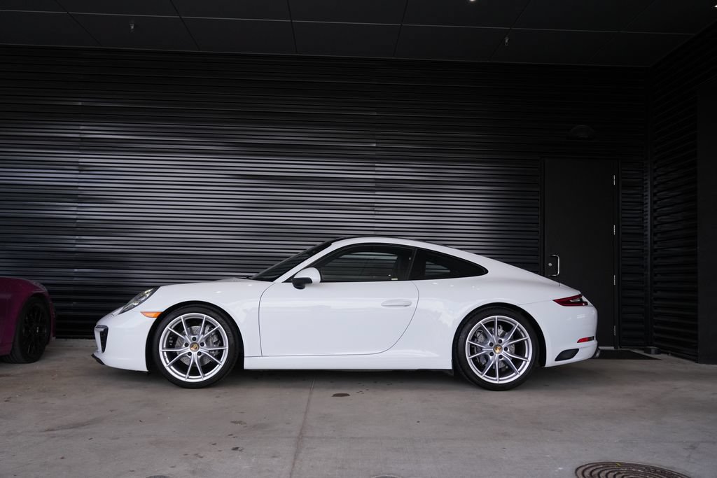 Certified 2017 Porsche 911 Carrera RWD image 4