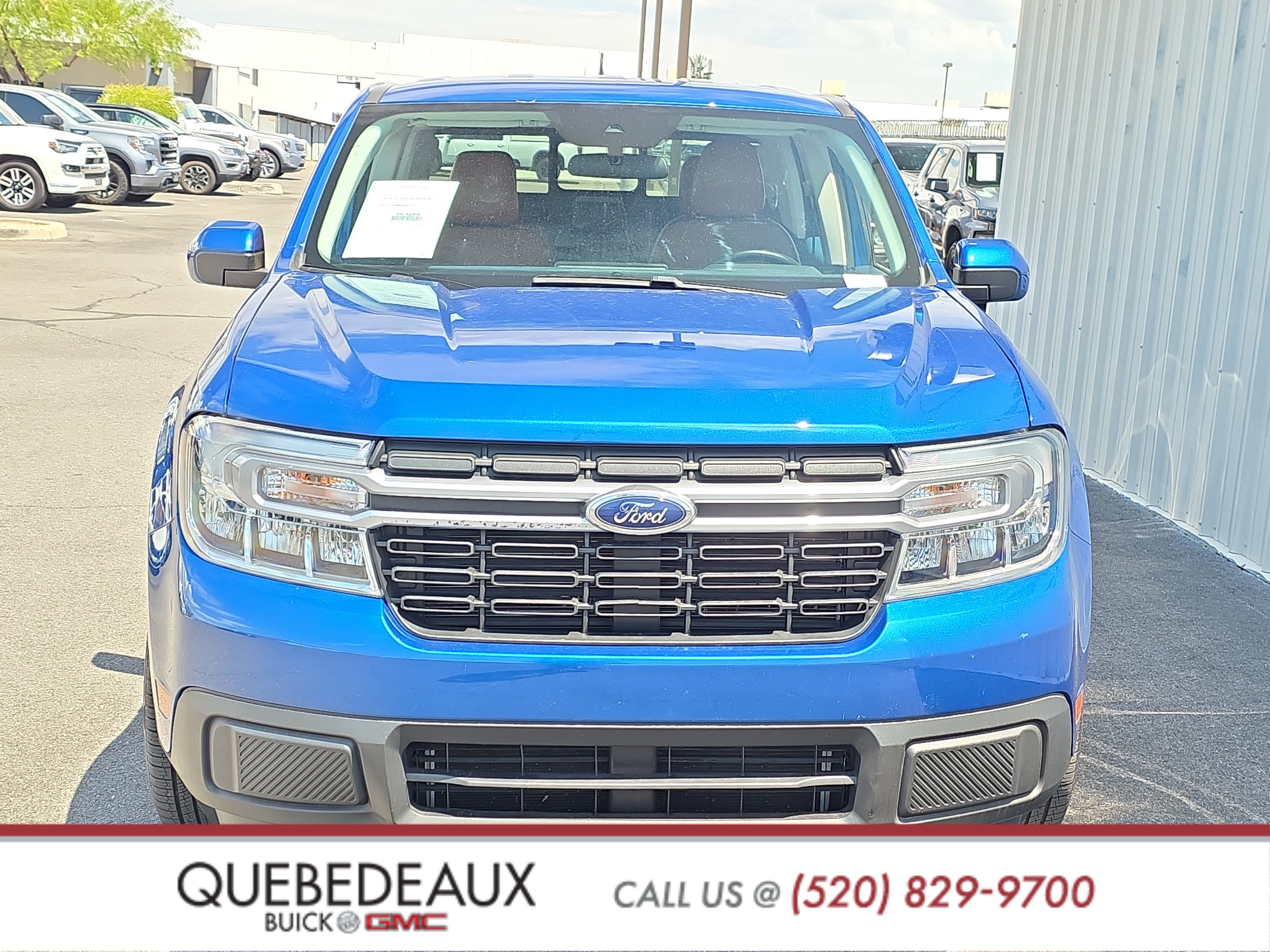 Used 2023 Ford Maverick Lariat w/ Lariat Luxury Package FWD image 2