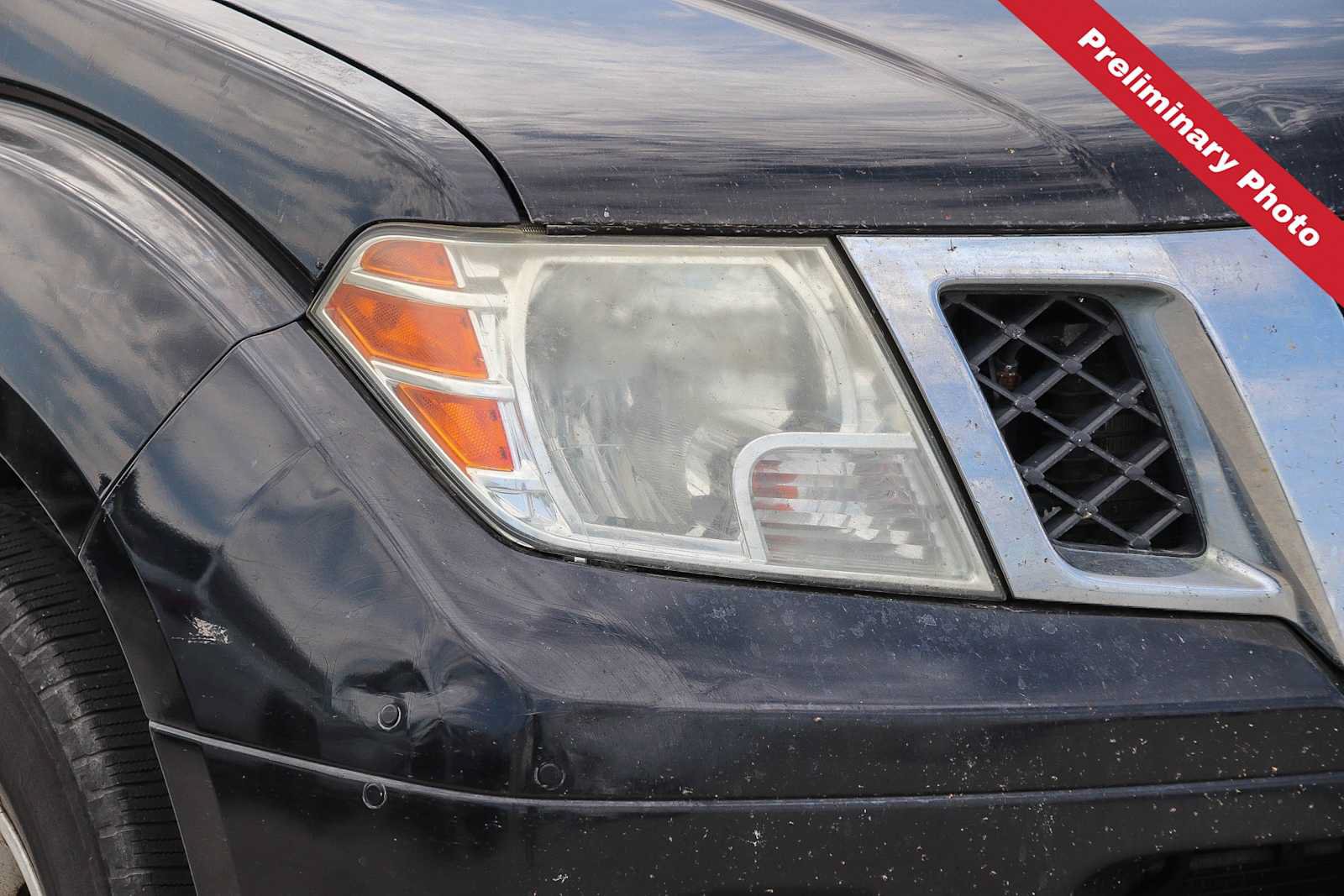 Used 2018 Nissan Frontier SV w/ Value Truck Package RWD image 4