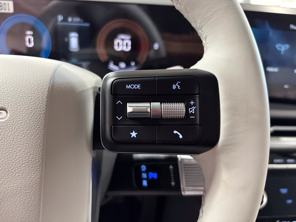 New 2026 Hyundai Santa Fe SE AWD/4WD image 17