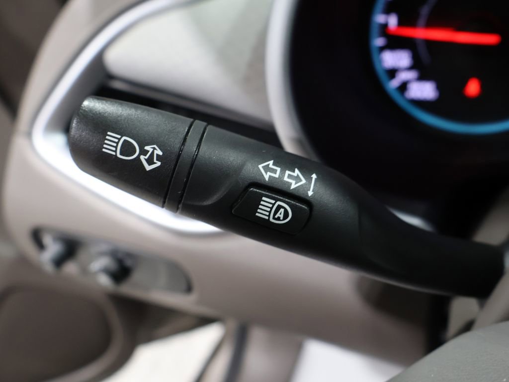Used 2023 Chevrolet Malibu LS image 35