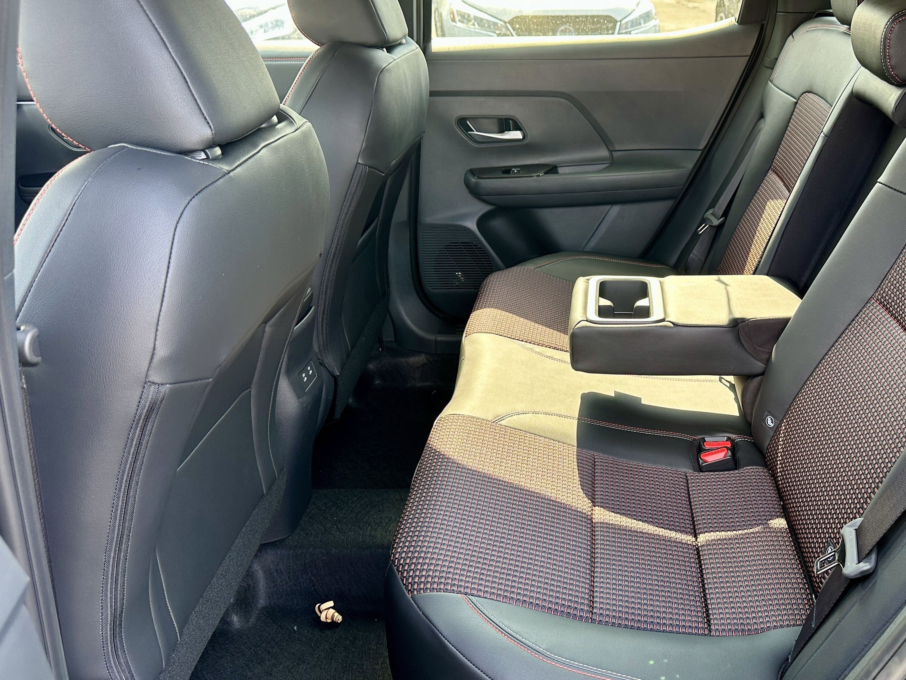 New 2026 Nissan Kicks SR w/ Cold Weather Package image 19