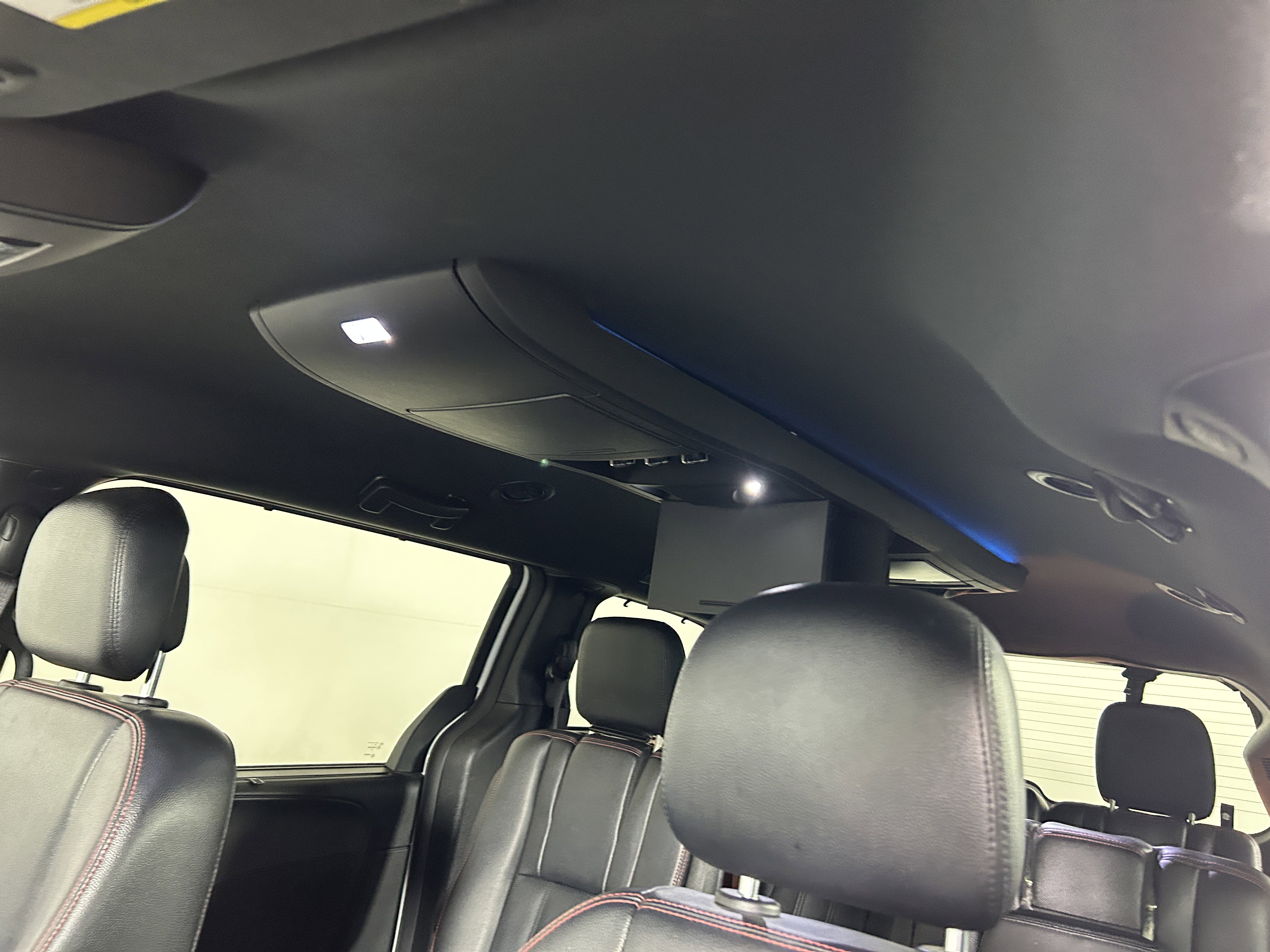 Used 2017 Dodge Grand Caravan GT image 10