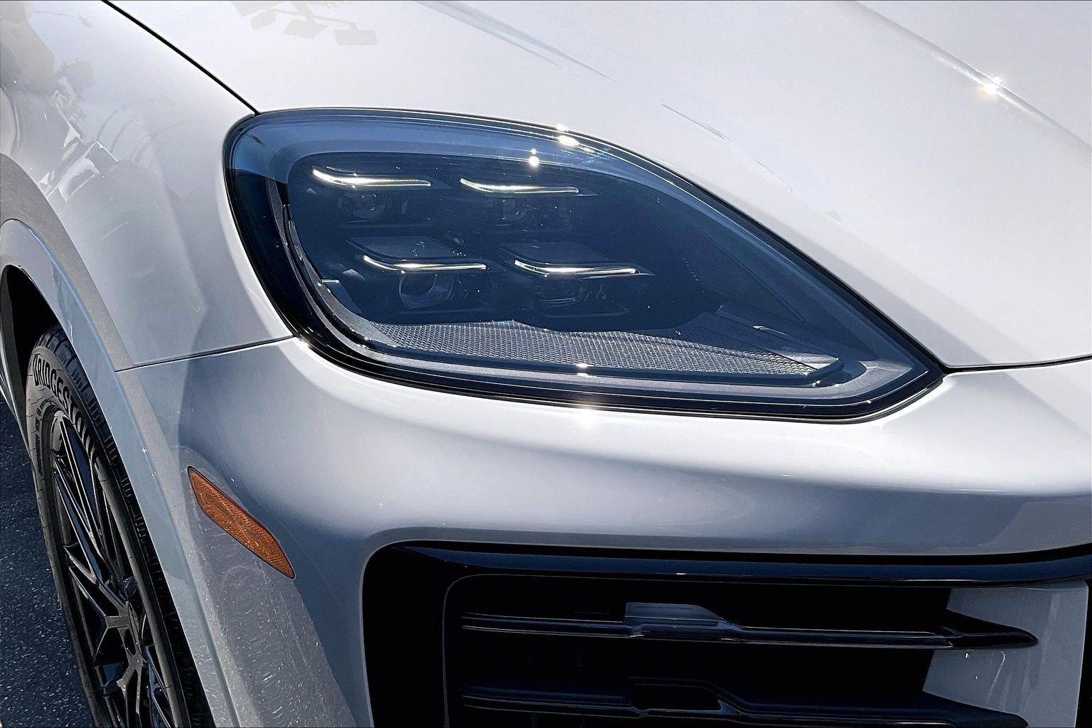 Used 2026 Porsche Cayenne S AWD/4WD image 25