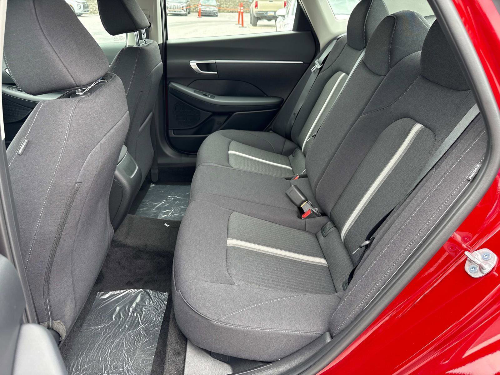 New 2025 Hyundai Sonata SE image 11