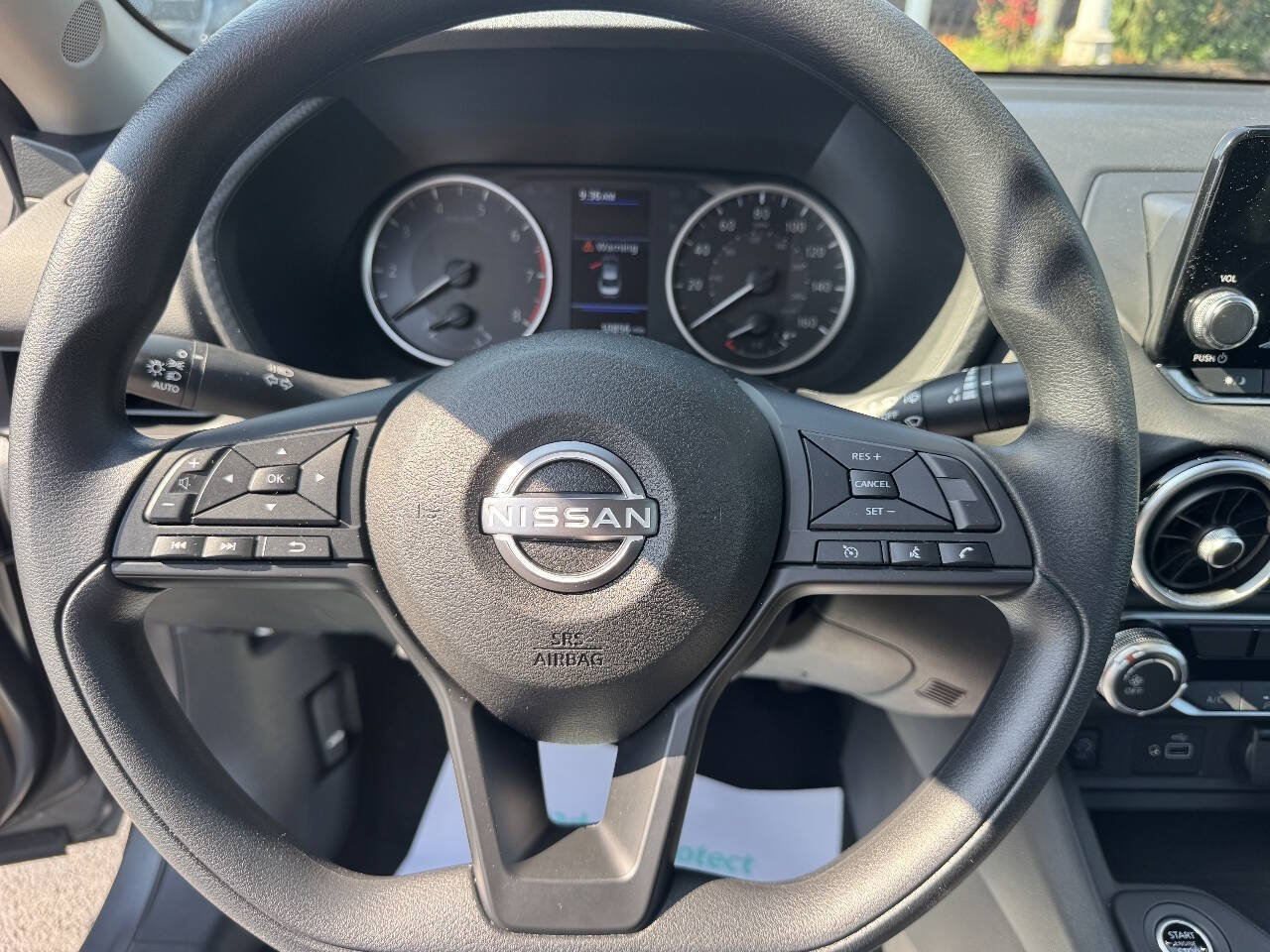 Used 2024 Nissan Sentra S FWD image 9