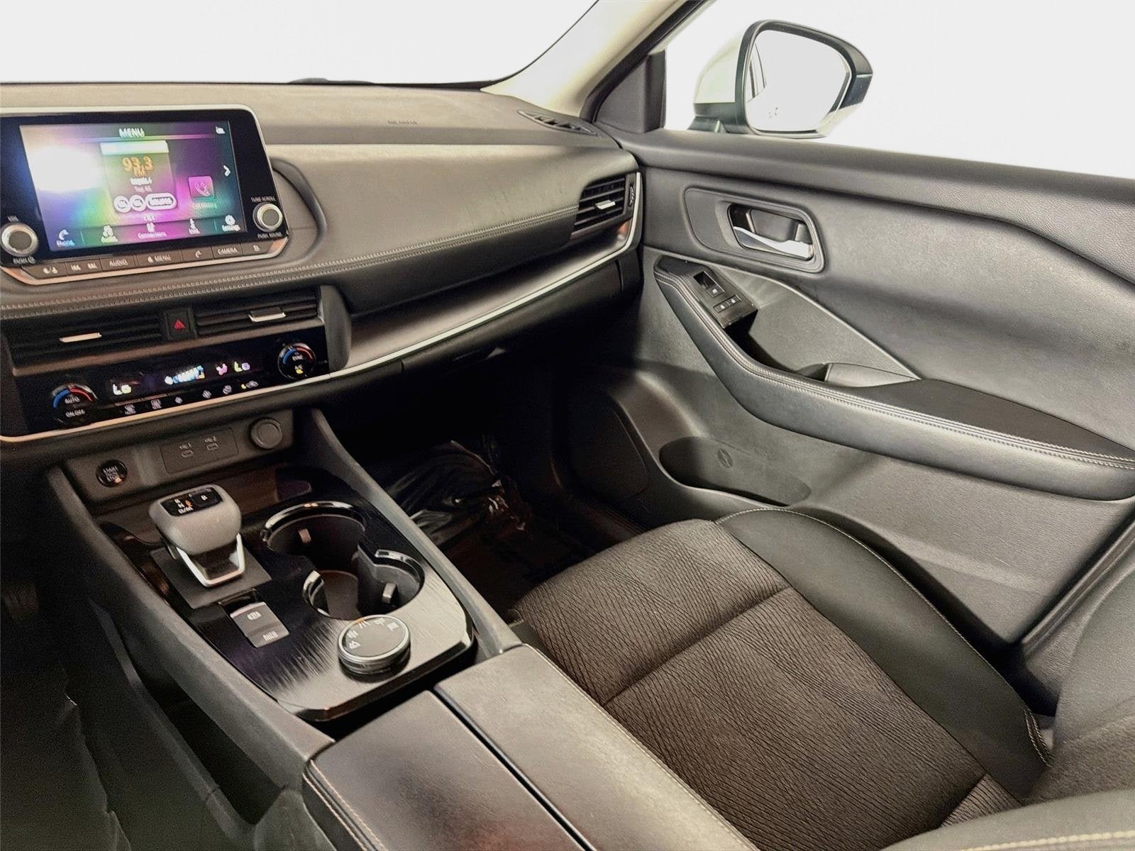 Certified 2024 Nissan Rogue SV AWD/4WD image 22