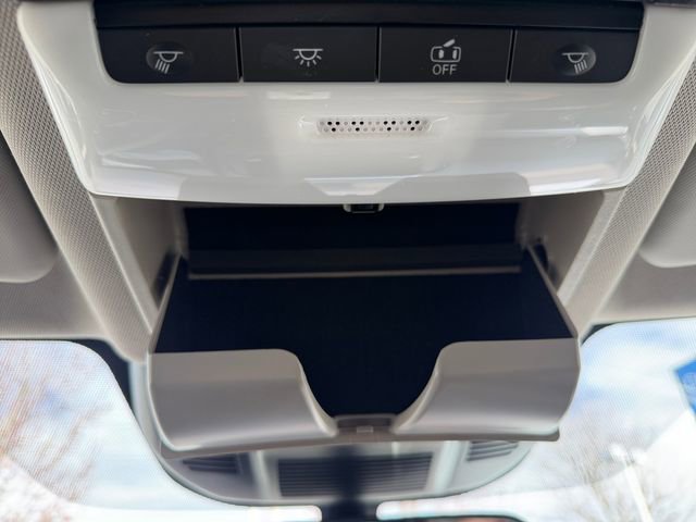 Used 2023 Nissan Rogue SV w/ SV Premium B Package image 29