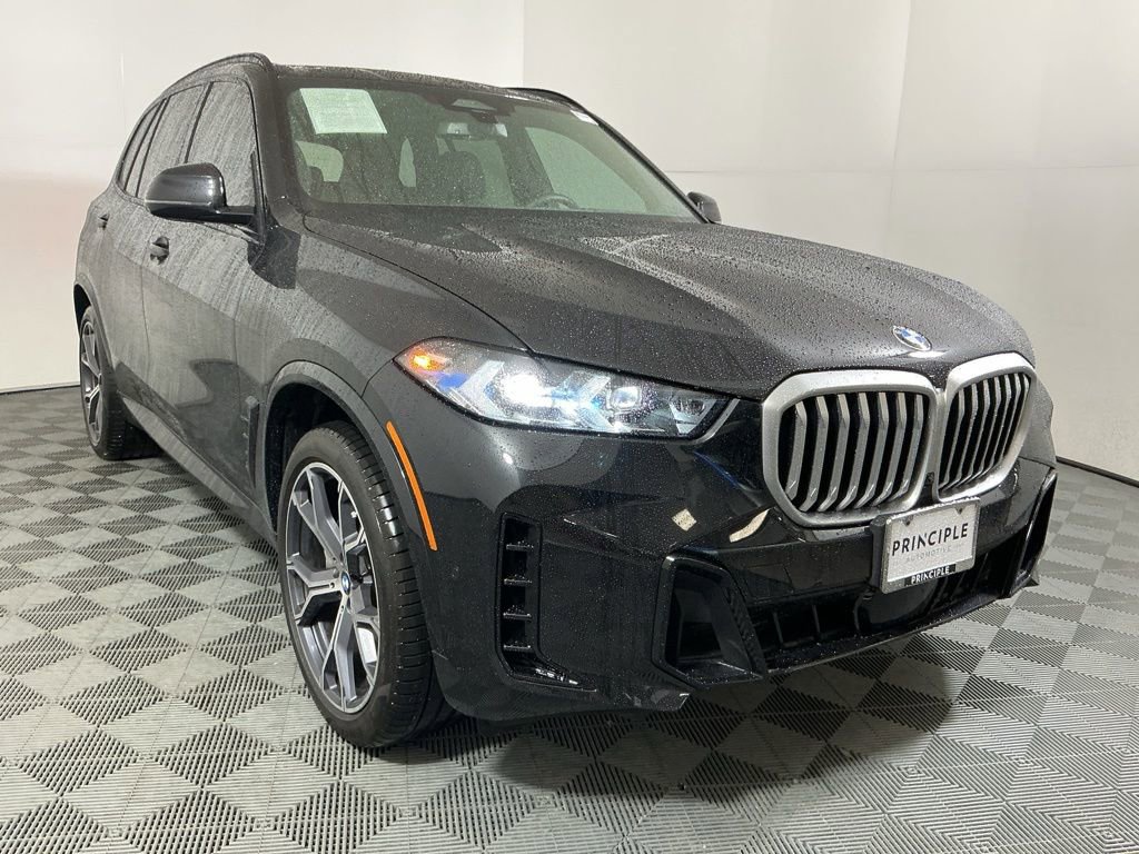 Certified 2026 BMW X5 sDrive40i w/ M Sport Package RWD image 4