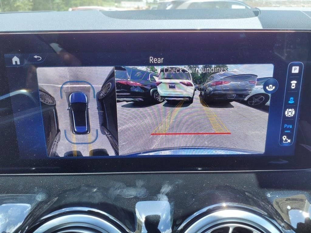 Certified 2024 Mercedes-Benz GLA 35 AMG 4MATIC image 27