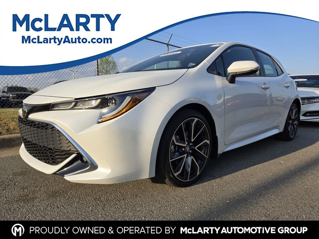 Used 2022 Toyota Corolla XSE video 1